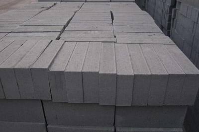 循化奇迹 粉煤灰砖销售引领行业变革，甘肃华利建材供应铸就辉煌